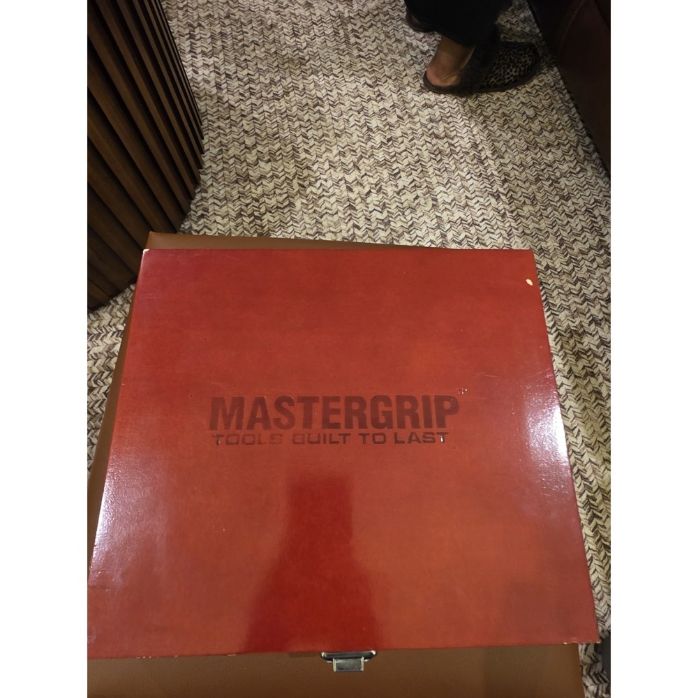 Wood Chisel Set Mastergrip 6 Pc in Wooden Case Chrome Vanadium